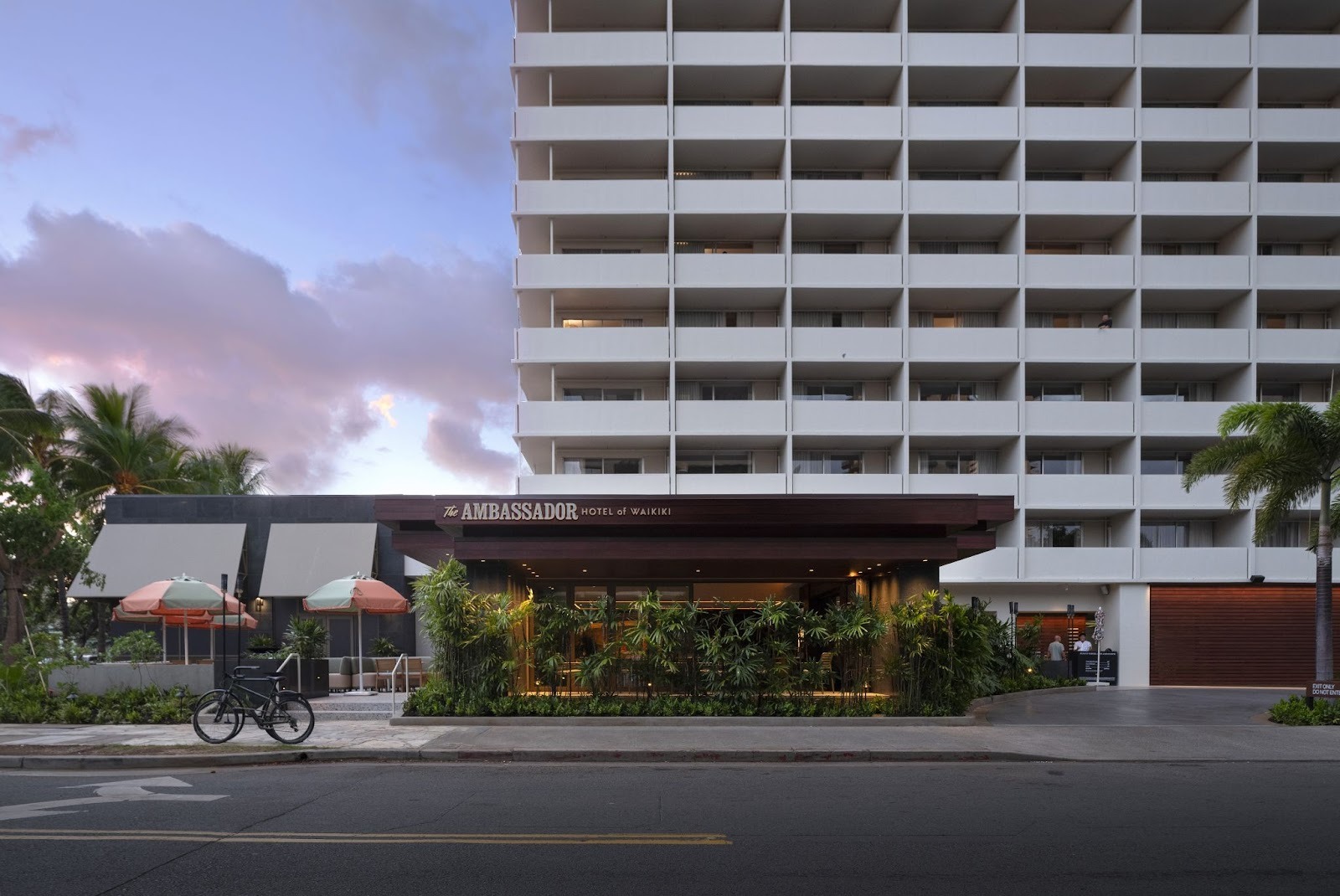 The Ambassador Hotel in Waikiki front view