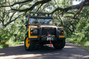 Land Rover Defender 110