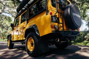 Land Rover Defender 110